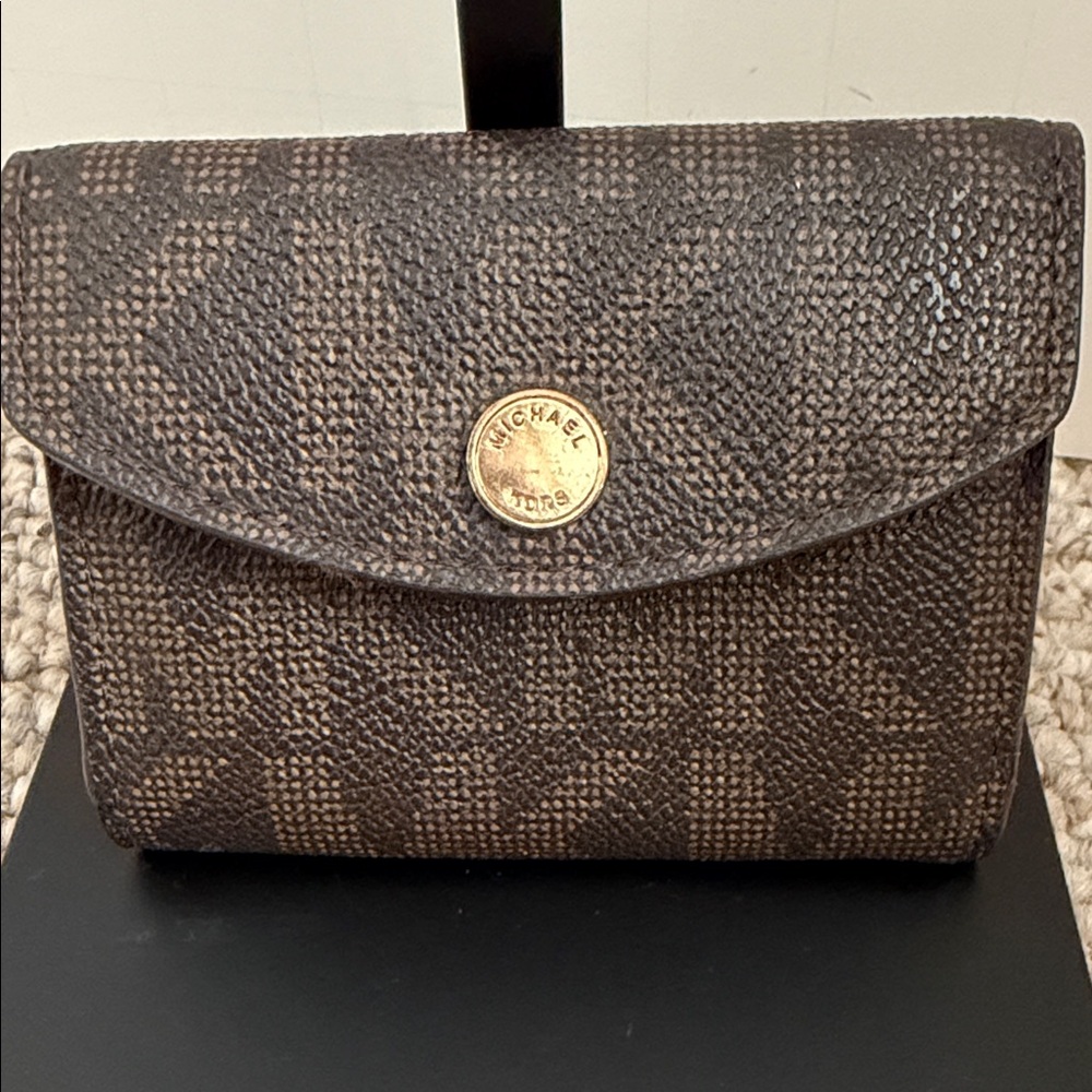 Michael Kors Dark Brown Fulton Textured signature logo card holder